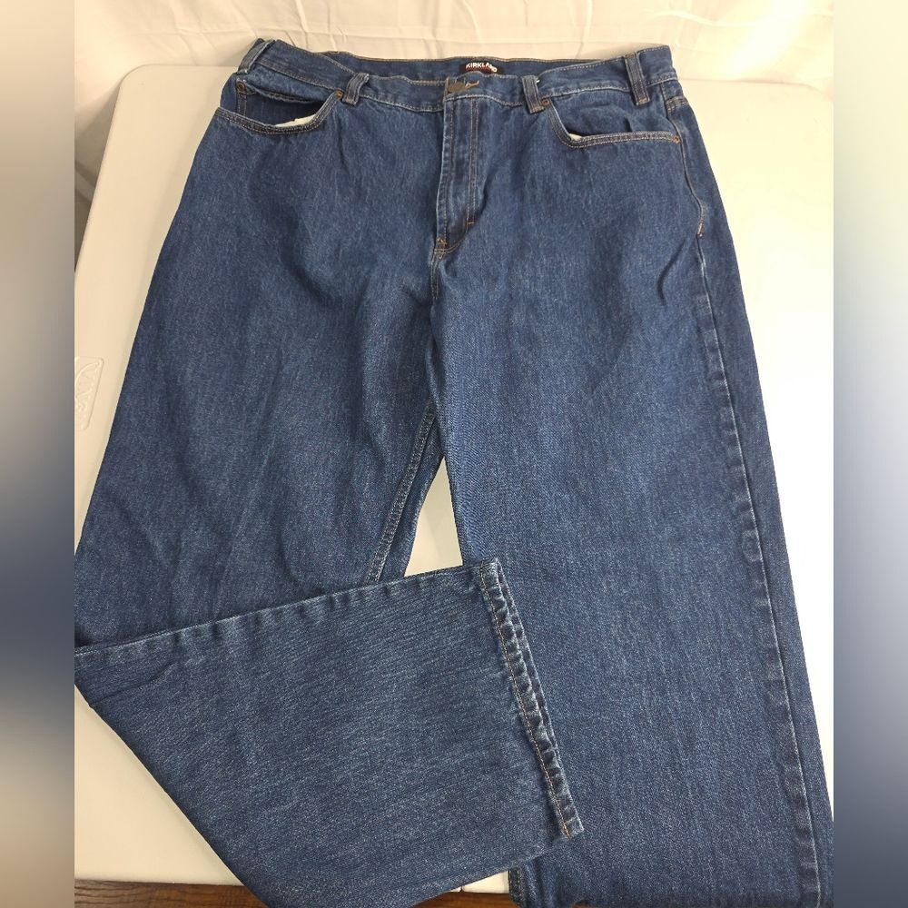Kirkland Signature Men's Blue Jeans Size 40x32 CJ-3219